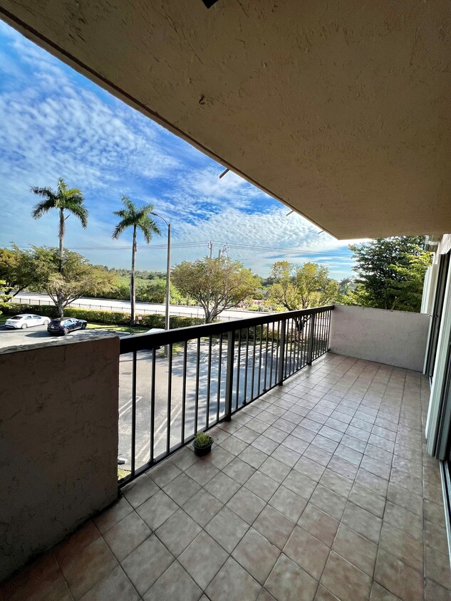 Balcony - 5900 SW 127th Ave