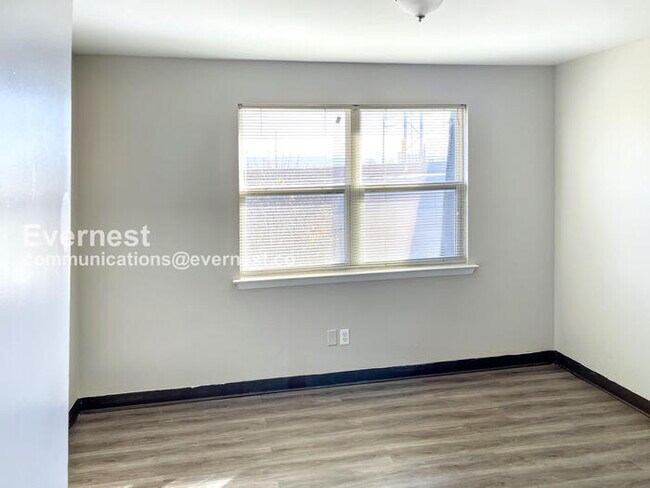 Foto del edificio - 1512 11th Ave N