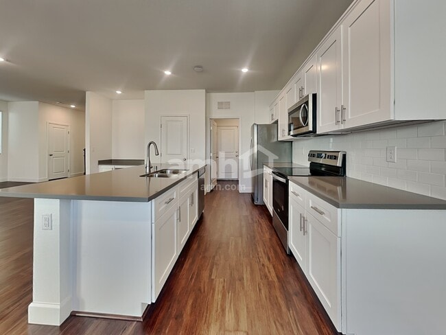 Building Photo - 2714 Hot Cider Ave