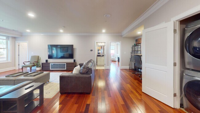 Foto del edificio - 315 12th St NE