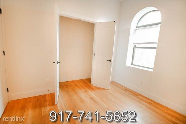 Building Photo - 3 br, 1 bath Apartment - 1470 Bushwick Ave