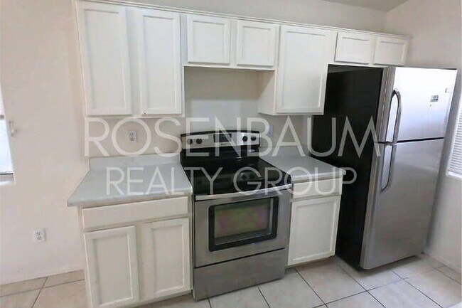 Foto del edificio - Gorgeous 3-bedrooms, 2-baths home located ...