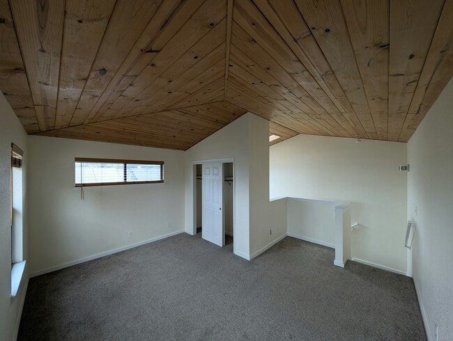 Building Photo - 1480 G St