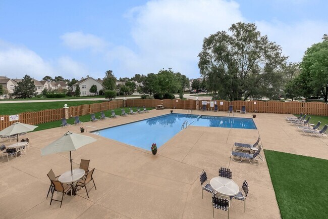 Foto del edificio - Renaissance at Carol Stream