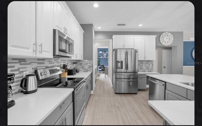 Foto del edificio - 1131 Marcello Blvd