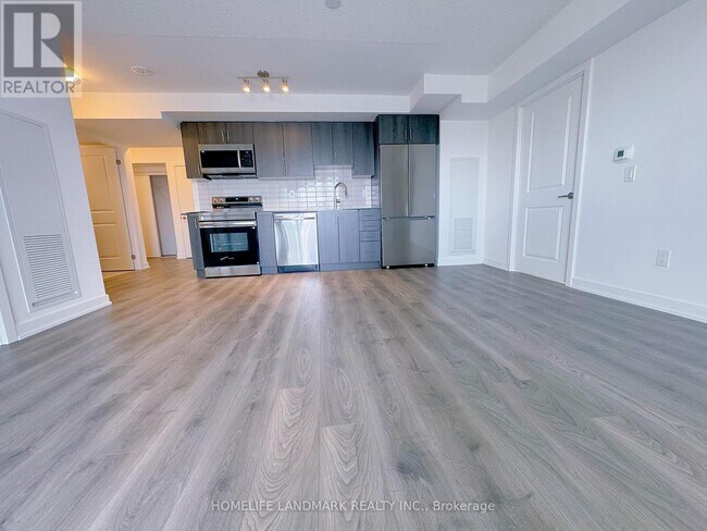 Photo du bâtiment - 1010 Sandy Beach Rd