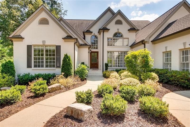 Foto principal - 2480 Bagley Rd