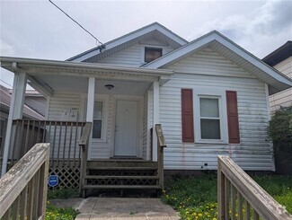 Building Photo - 880 Addison St