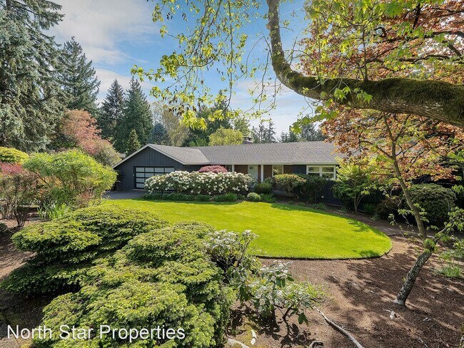 Building Photo - 4 br, 3 bath House - 3616 SW 55th Dr
