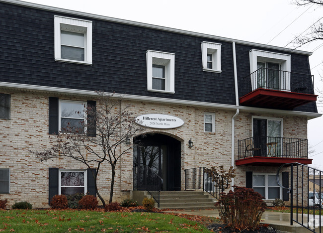 Entrance - Hillcrest Apartments