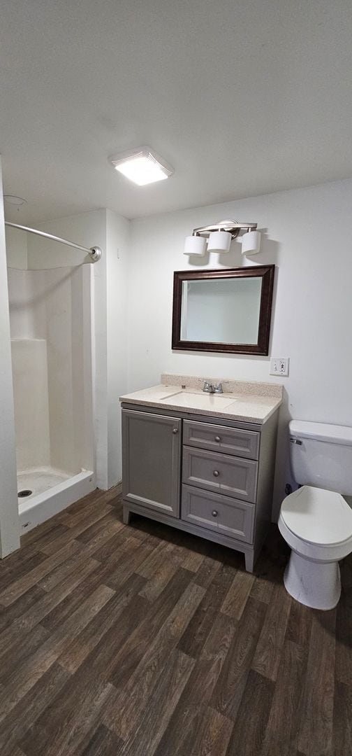 Building Photo - Apartment in Maricopa, CA