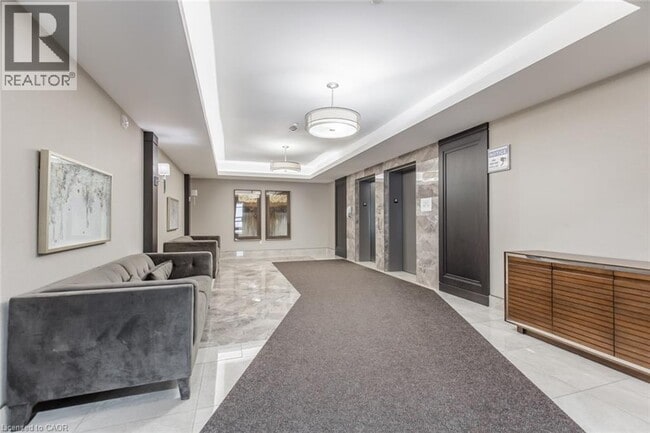 Building Photo - 101 Shoreview Pl