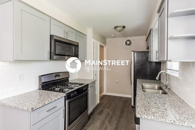 Foto del edificio - 3 Bedroom Pet-Friendly Home in WILLOWICK, ...