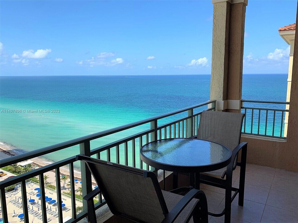 2080 S Ocean Dr Unit Penthouse 10, Hallandale Beach, FL 33009 Condo