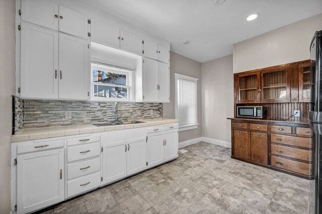 Foto del edificio - 1637 C St