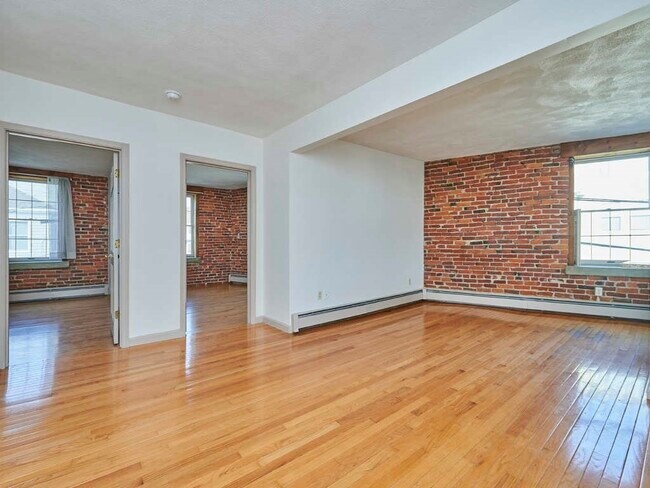 Foto del edificio - 75 Summer St