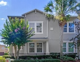 Building Photo - 8623 Via Trieste Dr