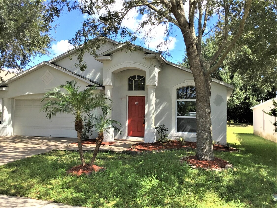 12834 Kings Lake Drive House Rental in Gibsonton, FL