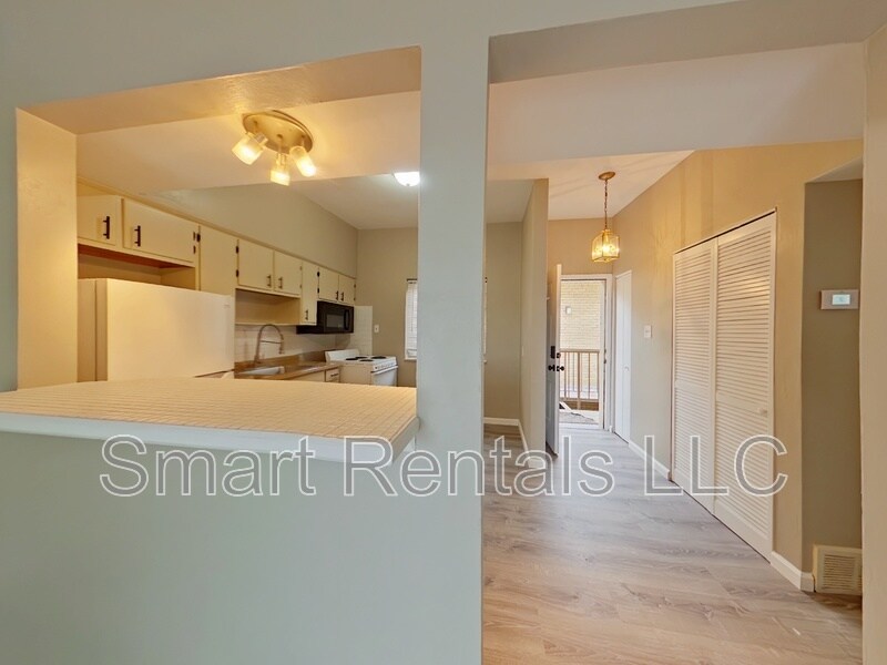 Foto principal - 4304 Fairview Ave