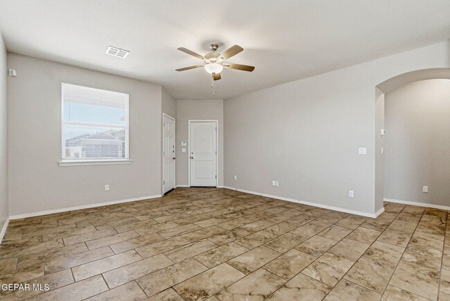 Foto del edificio - 10624 Hidden Chapel Pl