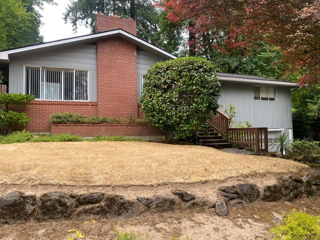 Building Photo - Move in Today,  No rent January 2024!!!! N...