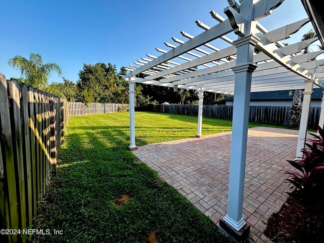 Foto del edificio - 1612 Heather Fields Ct