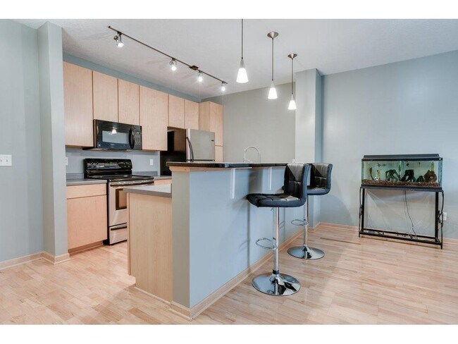Building Photo - 7601 Aldrich Ave S