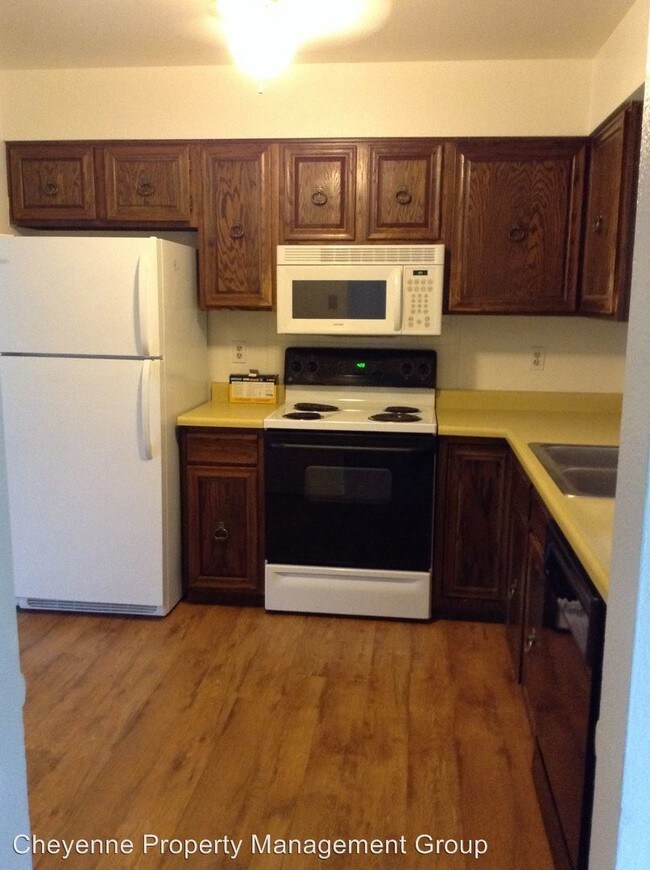 Foto del edificio - 4302 Sullivan St