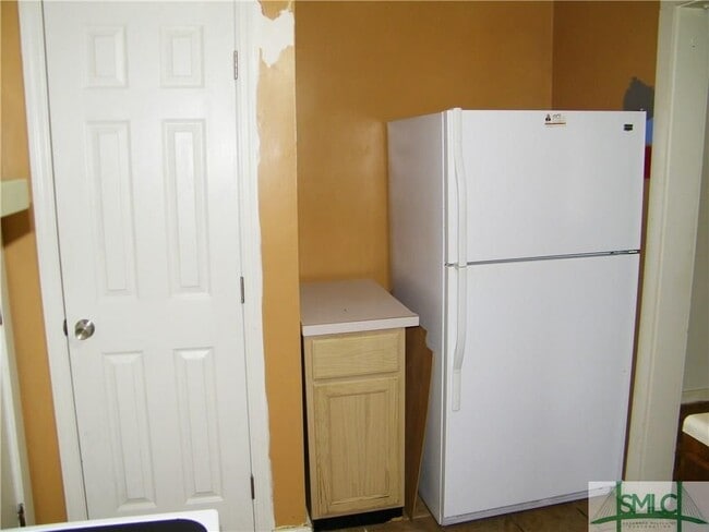 Building Photo - Single-family home