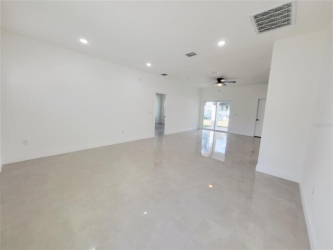 Foto del edificio - 1171 Sapphire St SE