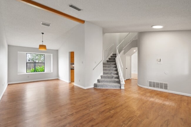 Building Photo - 8718 Coastal Dr