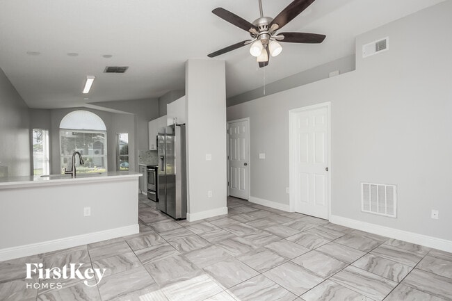 Foto del edificio - 4117 Berkshire Bay Ct