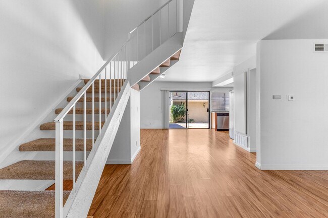 Foto del edificio - 5 Locust