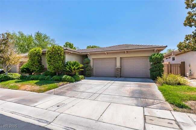 Foto del edificio - 46 Fountainhead Cir