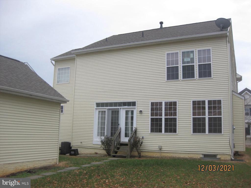 Primary Photo - 48 Battlefield Dr