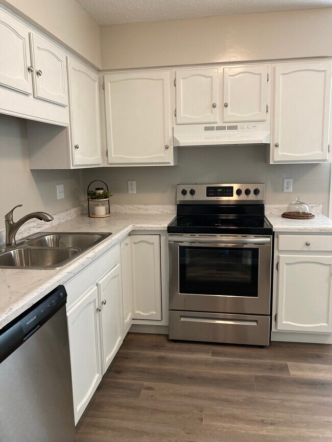 Cocina - 6504 Kelling St