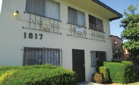 Building Photo - 1817 S Longwood Ave