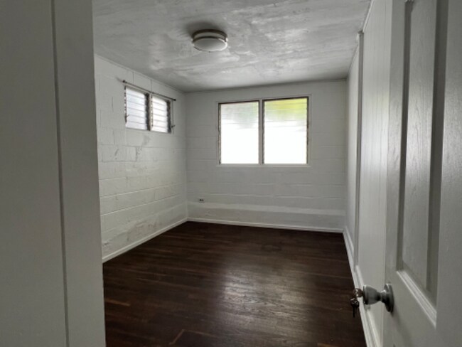 Building Photo - 2921 Laelae Way