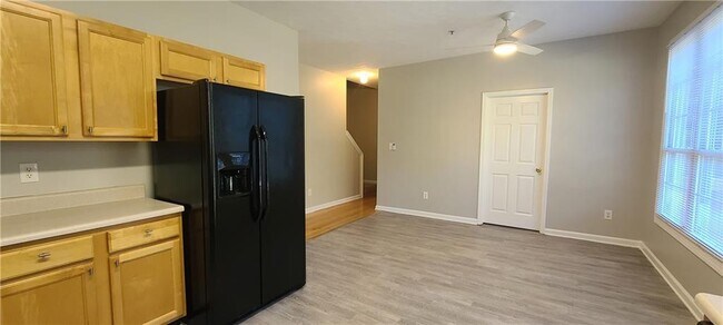 Building Photo - 2602 Avery Park Cir