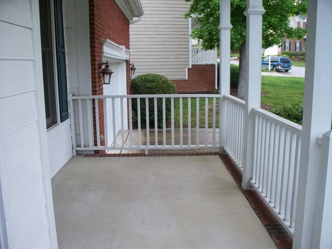 Building Photo - 2005 Templeton Gap Dr