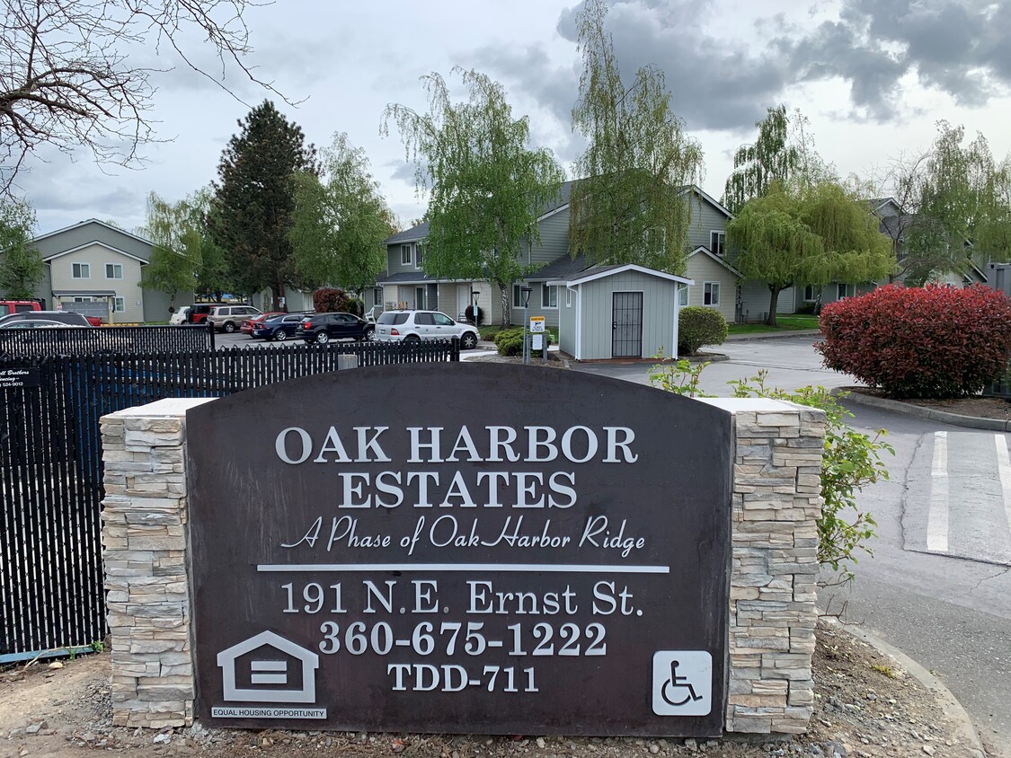 Primary Photo - Oak Harbor Estates