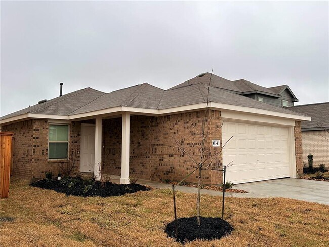 Foto del edificio - 4114 Zavala Ml St