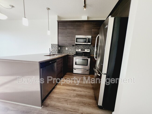Photo du bâtiment - 2590 Anderson Way SW