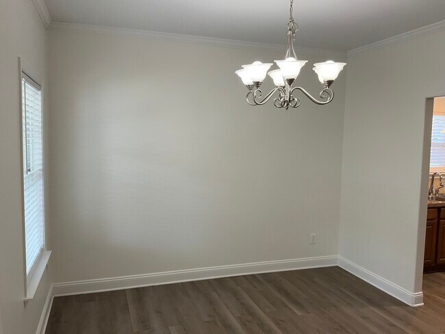 Building Photo - 2477 Glyncastle Way