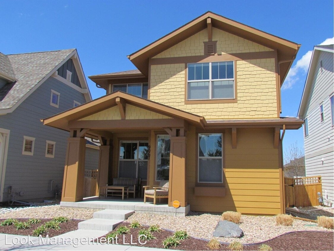 Primary Photo - 4 br, 4 bath House - 9067 E 35th Ave