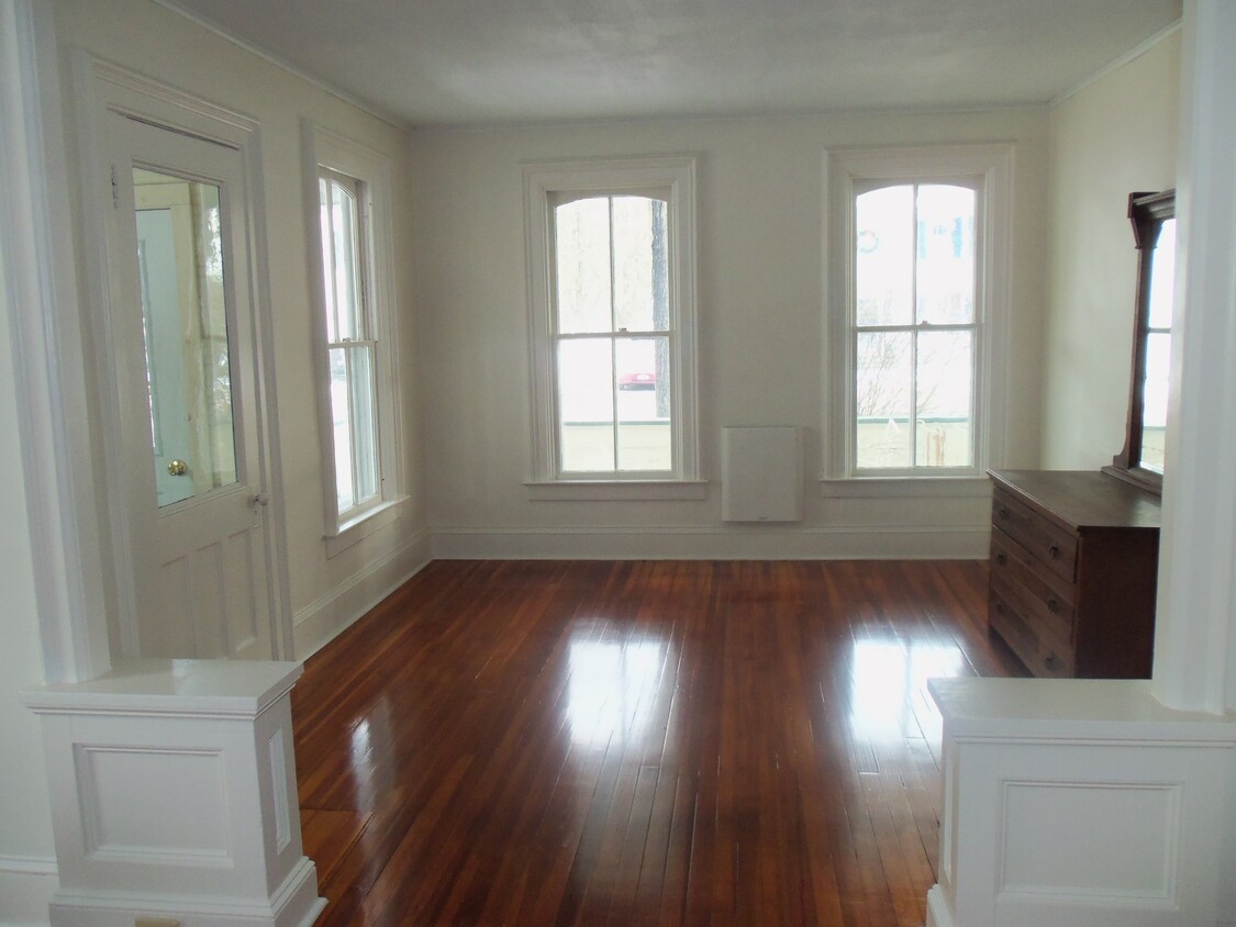 Front Parlor - 6 W Kendrick Ave