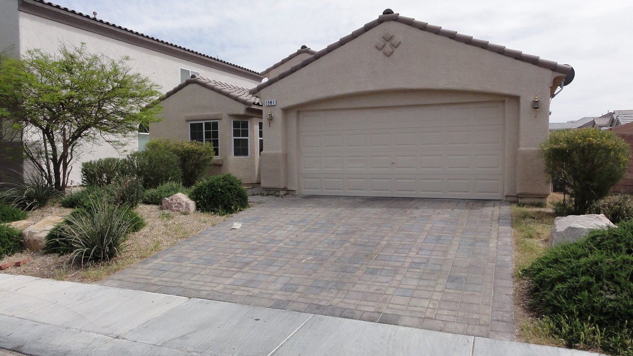 Primary Photo - 1531 Laguna Palms Ave