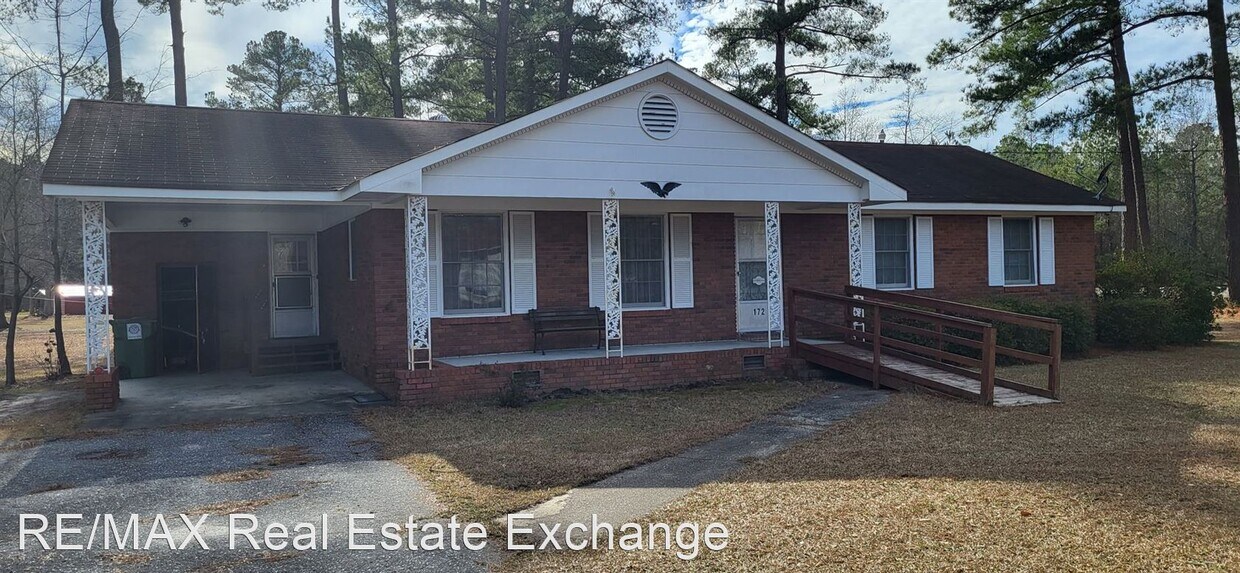 Primary Photo - 3 br, 1.5 bath House - 172 Forest Road