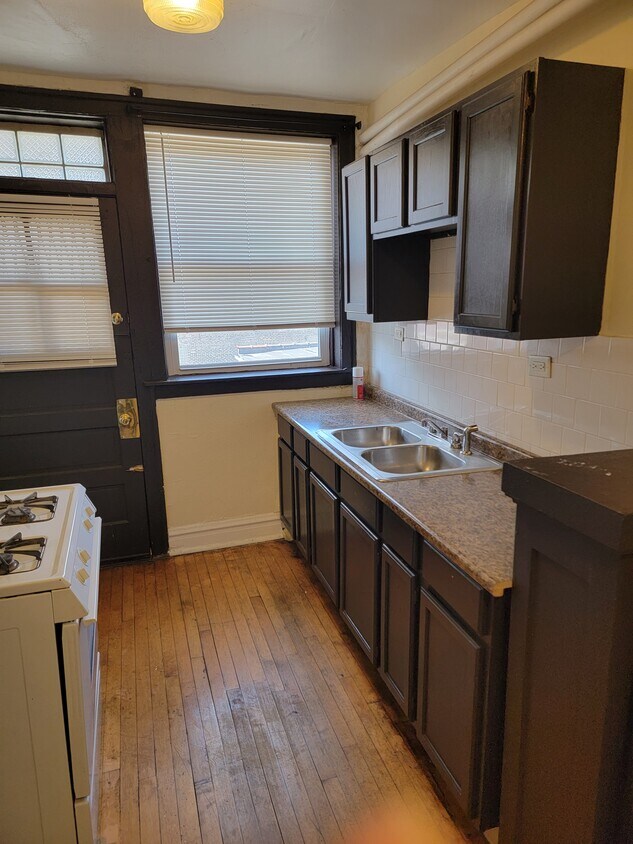 Primary Photo - 1208 S 57th Ave