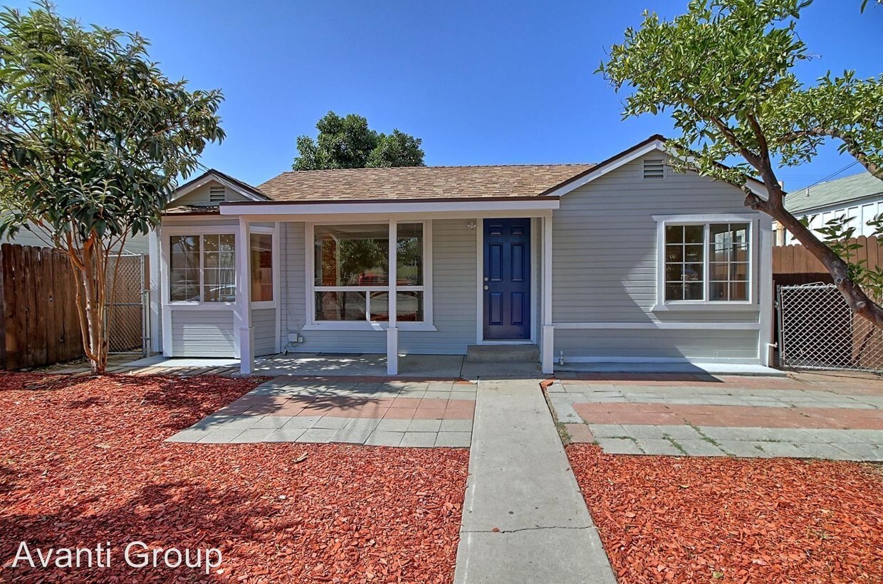 Primary Photo - 232 California St